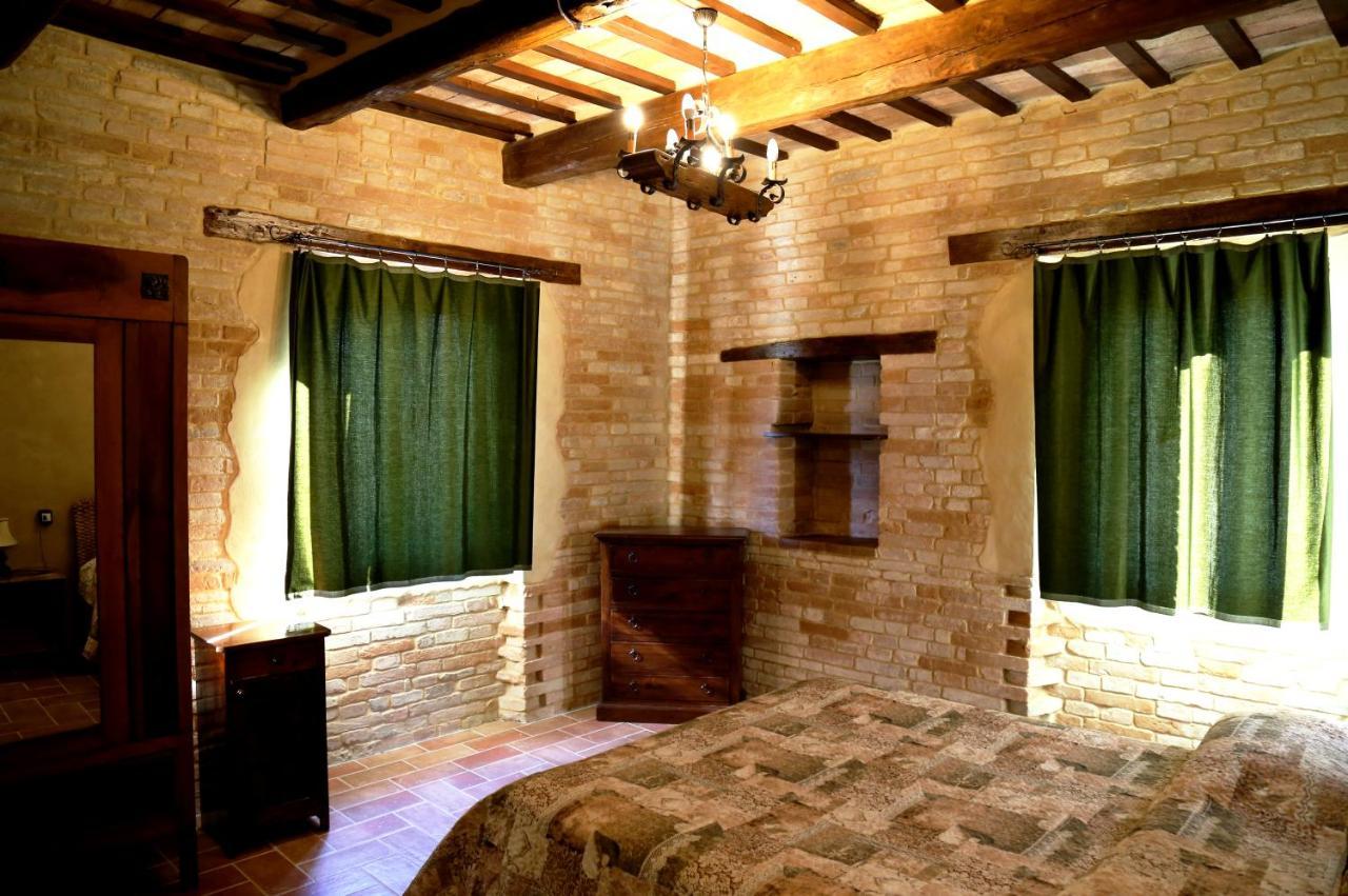 B&B Mik e Ramo Abbadia di Fiastra Exterior foto